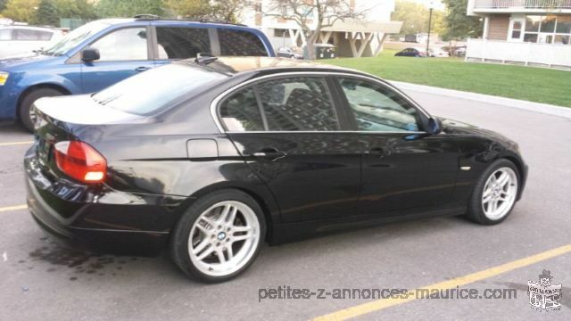 BMW 330i à vendre de toute urgence