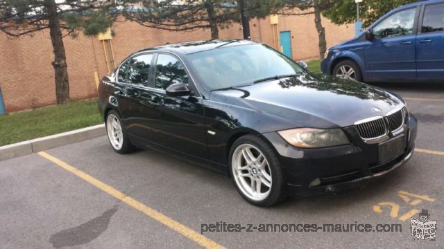 BMW 330i à vendre de toute urgence