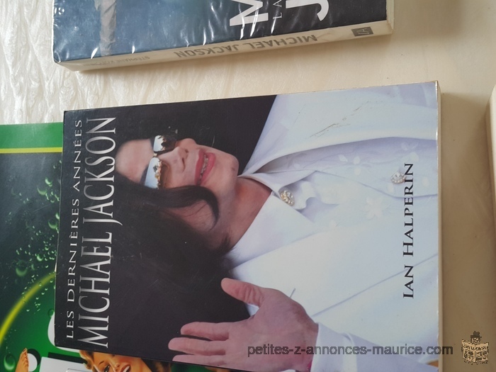 VEND LIVRES SUR MICKAEL JACKSON