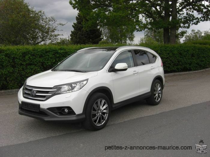 Honda CR-V 2,2i-dtec exeutive skinn navi panor 2014, 75 000 km