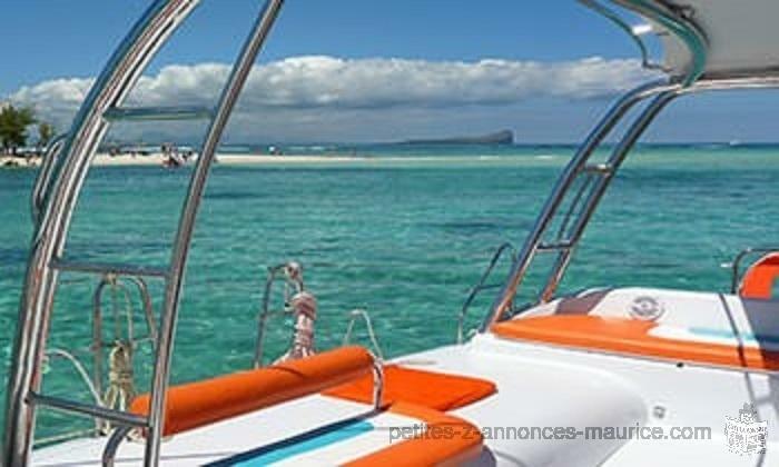 MAGNIFIQUE BATEAU CATAMARAN CRUISE-42 PLACES-AVEC LICENCES ET PERMIS