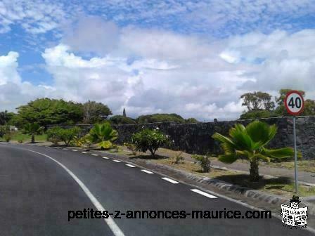 Terrain a Vendre Beau Vallon