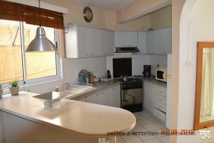 Apartment only 5 mins walk from flic en flac beach