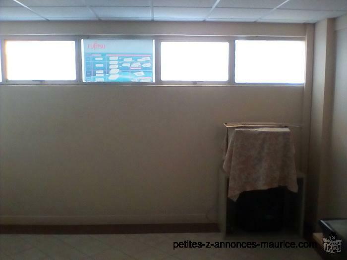 espace commerciale a vendre