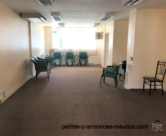 espace commerciale pour bureau a vendre