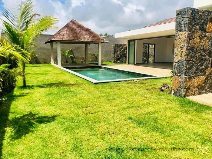 SOMPTUEUSE VILLA DE 3 CHAMBRES EN REVENTE AU CŒUR DE GRAND BAIE – ILE MAURICE