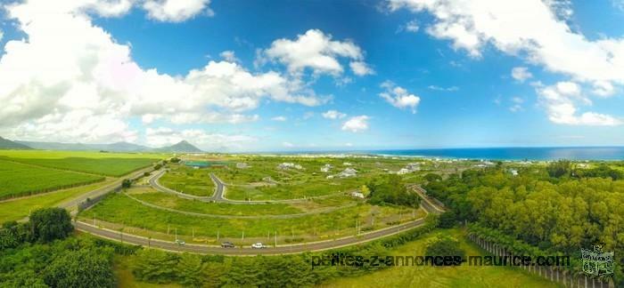 COMMERCIAL SPACES OF 55 m² TO 114 m² IN THE HEART OF THE VILLAGE OF TAMARIN – MAURITIUS