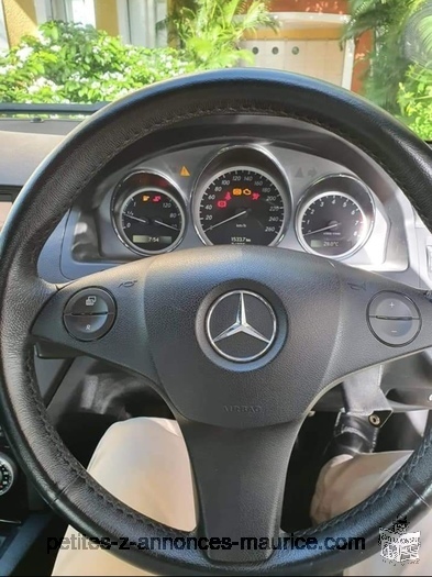 MERCEDES C180  AMG