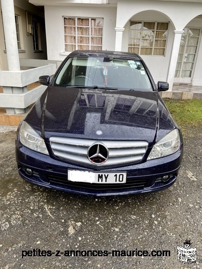 Mercedes Benz C180