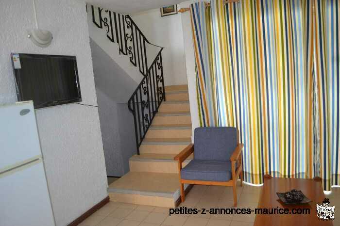 BELLE VILLA DIVISEE EN 3 LOGEMENTS A VENDRE A FLIC EN FLAC 5 MIN DE LA PLAGE - ILE MAURICE