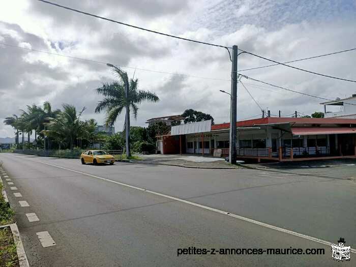 Emplacement commercial a louer Plaine Magnien