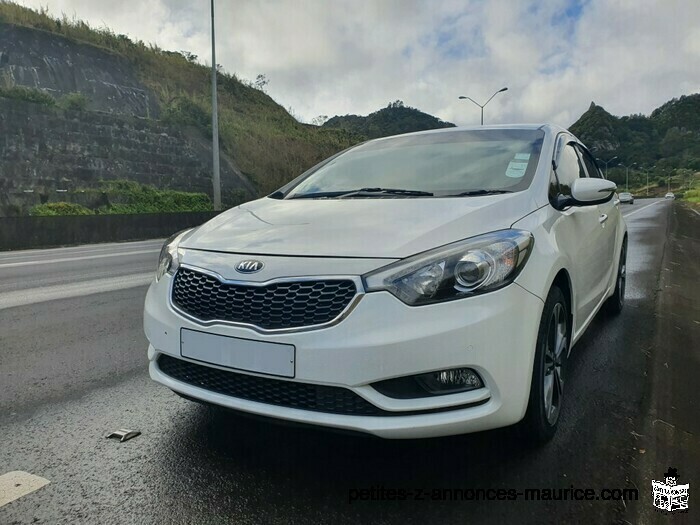 Kia Cerato Full Executive 2013