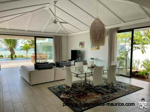 SEAFRONT VILLA BETWEEN LAGOON & GOLF COURSE IN NORD -EAST – MAURITIUS