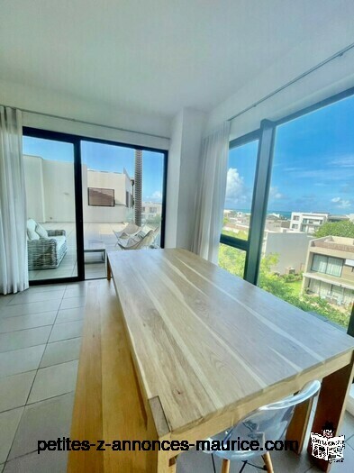 BEAUTIFUL SEAVIEW & BEACH ACCESS PENTHOUSE AZURI OCEAN & GOLF - MAURITIUS