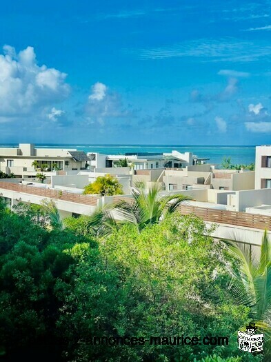 BEAU PENTHOUSE VUE MER & ACCES MER À AZURI OCEAN & GOLF RESORT – ILE MAURICE