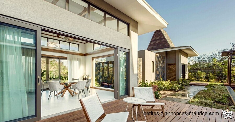 LUXURY 5 BEDROOM TAYLOR-MADE VILLAS 2 STEPS FROM THE BEACH, GOLF & 5* HOTEL ACCESS – MAURITIUS