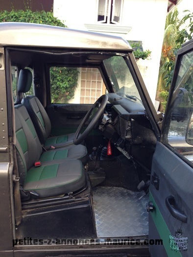 Land Rover Defender 110 Pick Up