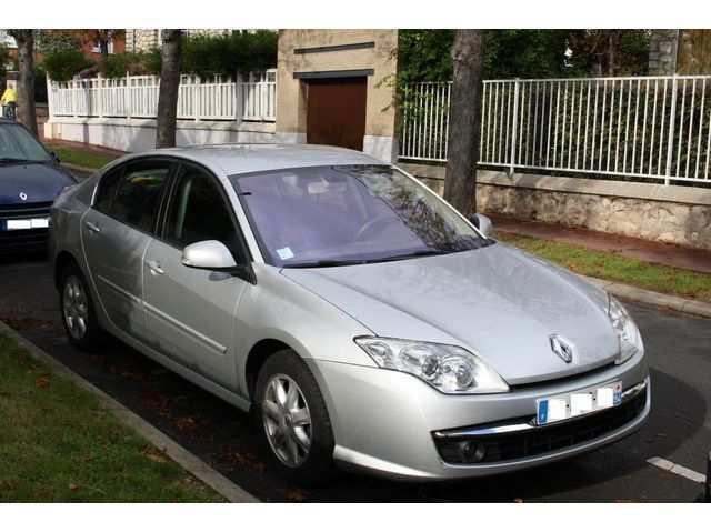 Renault Laguna iii 2.0 dci 130