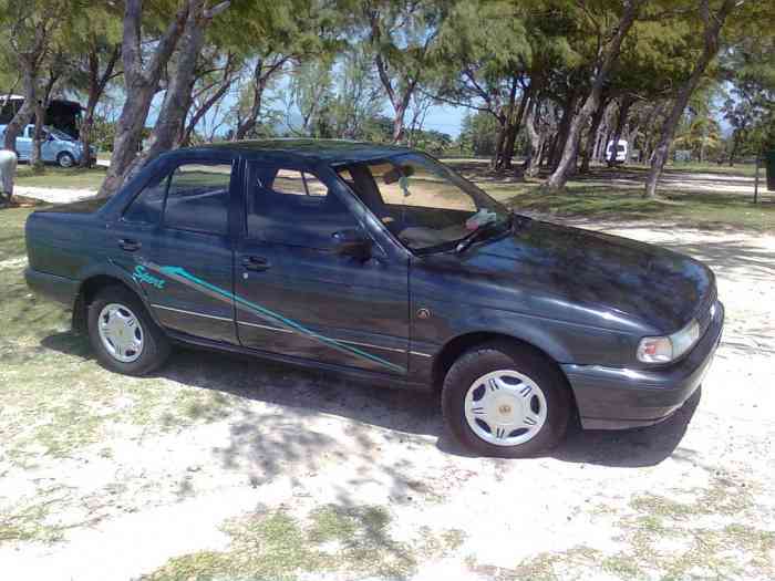 Nissan B13 A Vendre