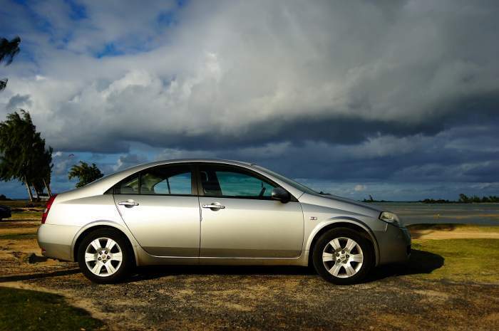 Nissan Primera a vendre! Rs355,000 a debattre!