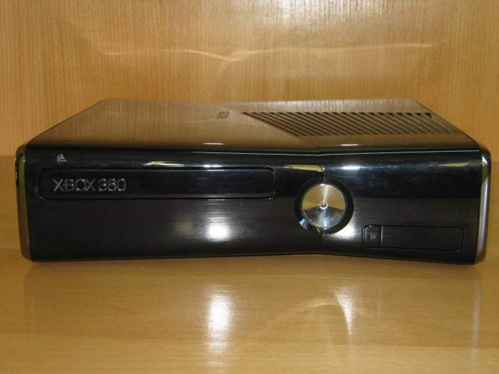 Sale of an Xbox 360 Slim 250 GB