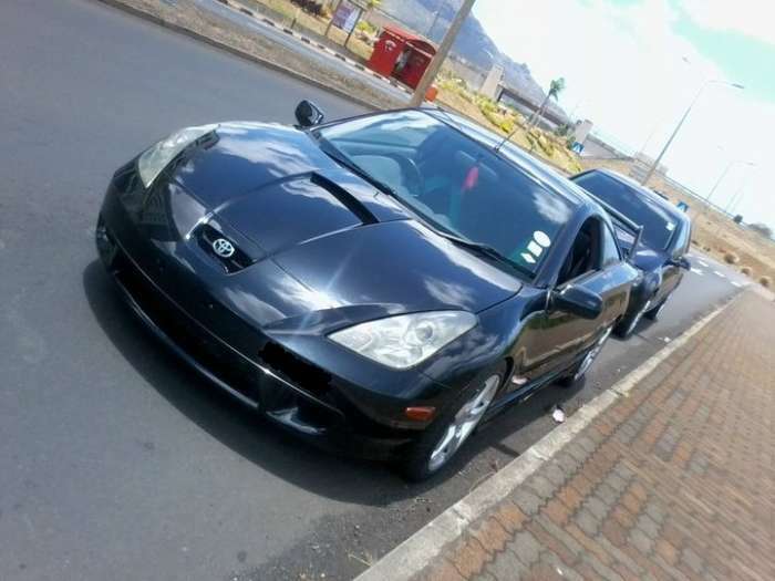 A Vendre Toyota Celica VVTLI