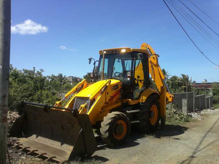 jcb 3cx backhoe loader