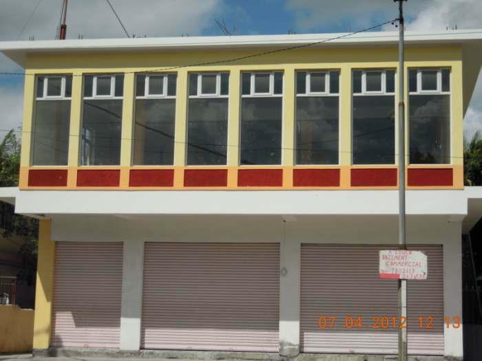 commercial building for rent