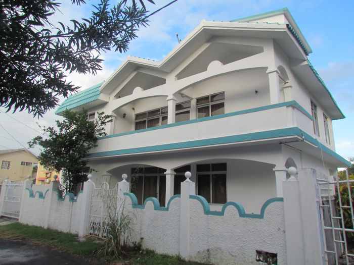 Maison a louer a Blue Bay beach