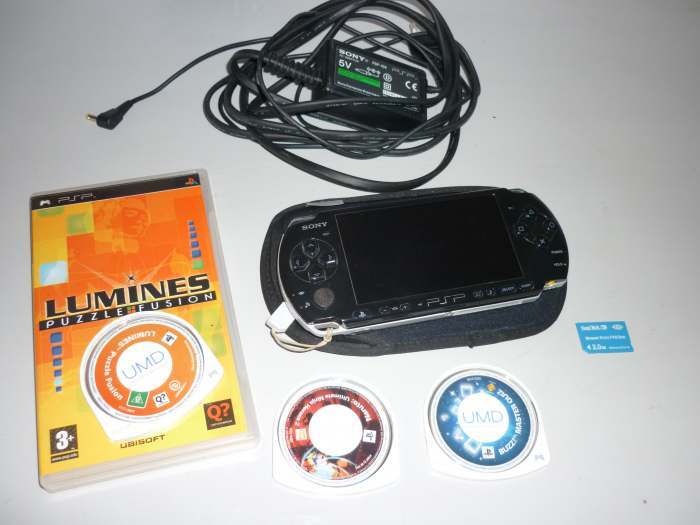 vend psp avec jeux et memory stick