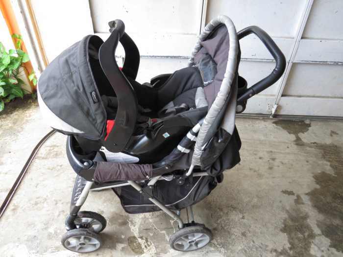 Graco Metrosport pushchair and car seat