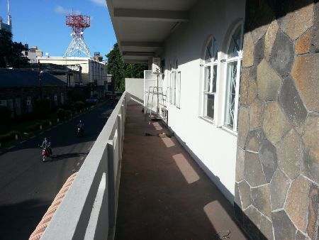 PORT LOUIS - CENTRE - A LOUER Bureau - VOLCY BULDING 1er Etage : Open Space 80 m² ou (862 p²)