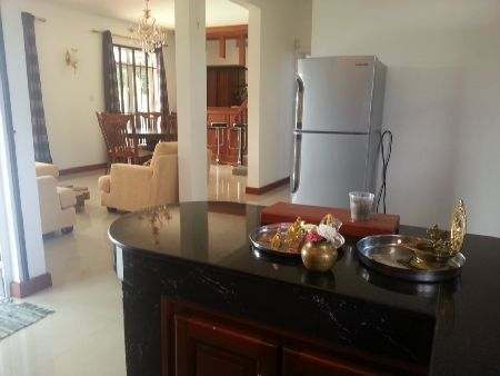 FURNISHED RENTAL: Grand Gaube - F6 Duplex Villa with Swimminng Pool and Garden.