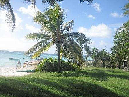 Trou aux Biches - LOCATION MEUBLEE- Villa pied dans l'eau