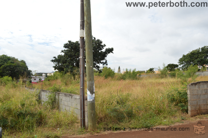 A VENDRE TERRAIN A POINTE AUX SABLES