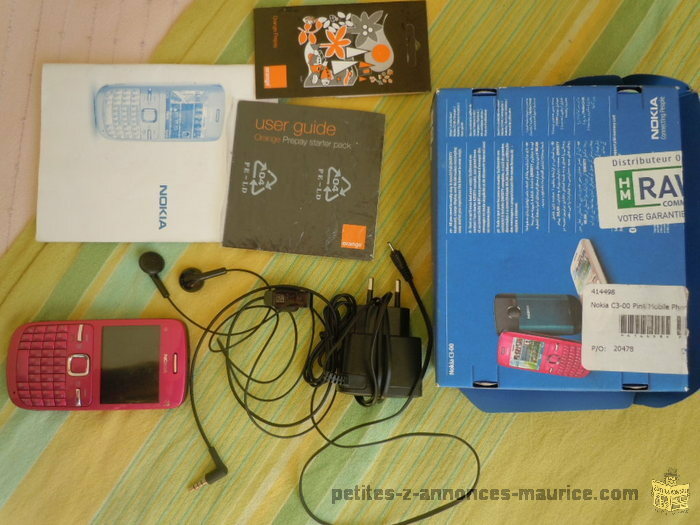 SUPER DEAL ! VENDS NOKIA NEUF AVEC TOUT L EQUIPEMENT