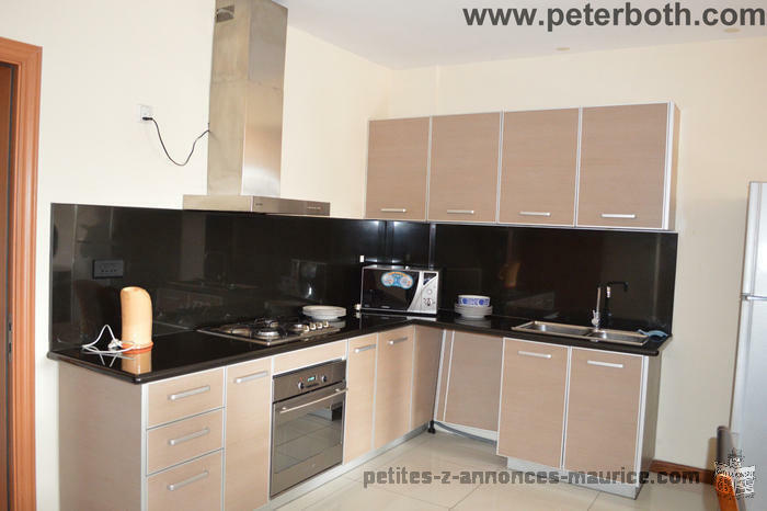 APPARTEMENT A LOUER A QUATRE BORNES (NO:19)