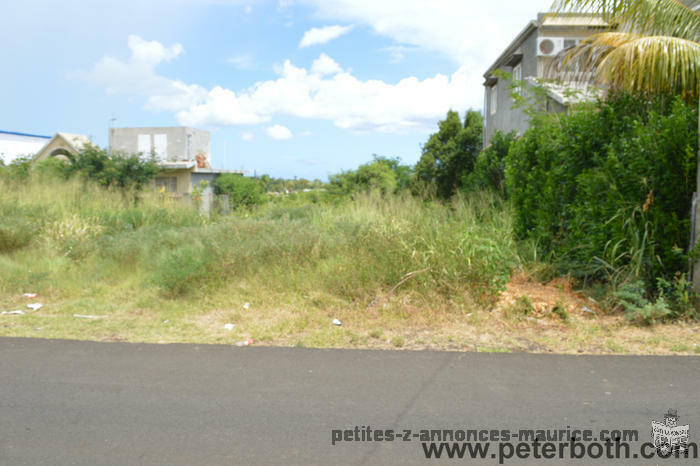 A VENDRE TERRAIN A COROMANDEL