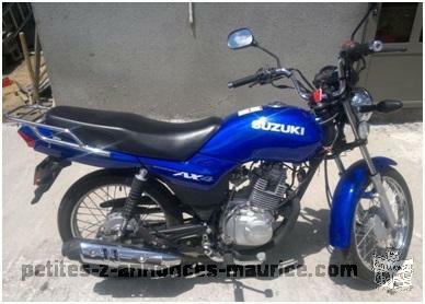 Moto Suzuki AX4 - 110cc - 2013 - 5000km avec accessoires