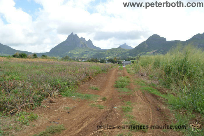 LAND FOR SALE AT MONTAGNE LONGUE