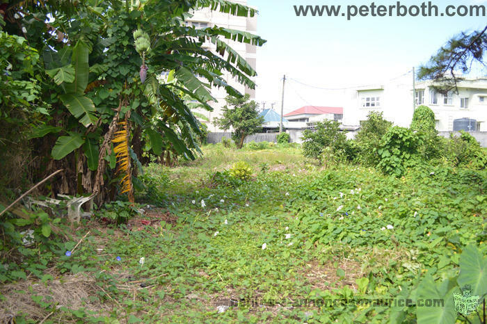 A VENDRE TERRAIN A CUREPIPE