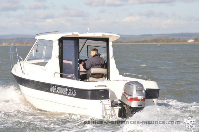 Mariner boat - 215 for sale