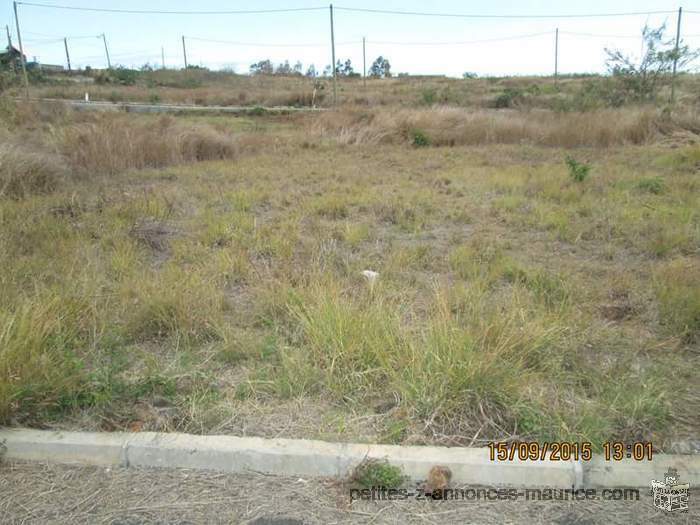 Terrain résidentiel à vendre situé à Pointe aux sables