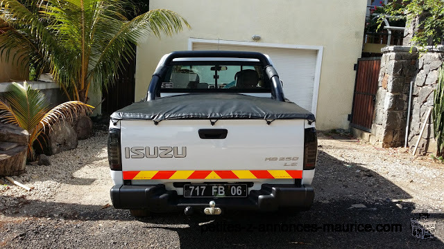 a vendre isuzu KB 250 diesel 2 roues motrices