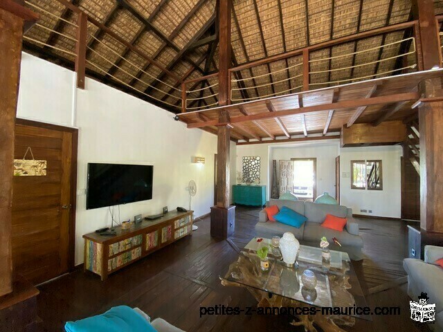 BEAUTIFUL READY BALINESE STYLE VILLA FOR SALE IN PEREYBERE - MAURITIUS