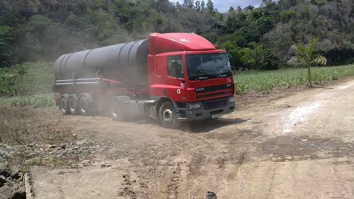 DAF CF truck for sale inclusive of tank, 2005, 1.4million, price negotiable