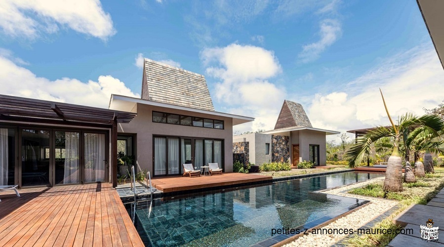 LUXURY 4 BEDROOM TAYLOR-MADE VILLAS 2 STEPS FROM THE BEACH, GOLF & 5* HOTEL ACCESS – MAURITIUS
