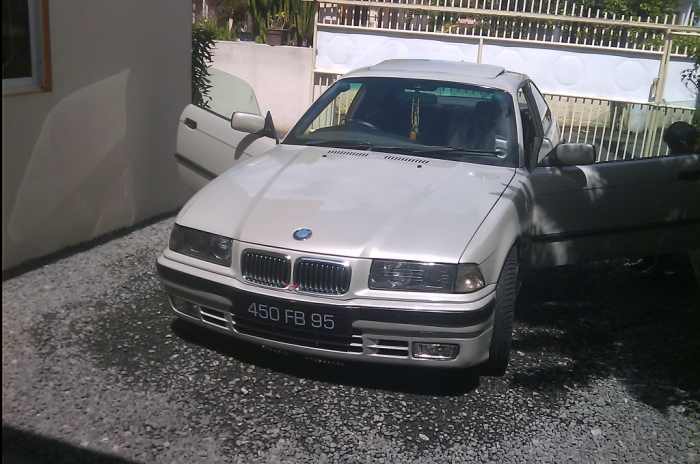 BMW 318i 2 portes